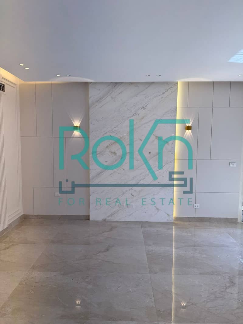 6 4624b24c-3b8d-455e-bfbc-ef6118687786. jpg