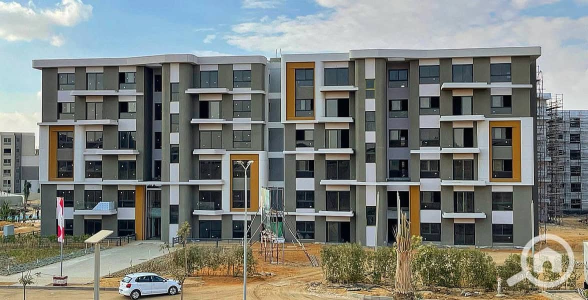 18 d97b3e39-2b44-4776-9eb4-48d41043f81d. jpeg