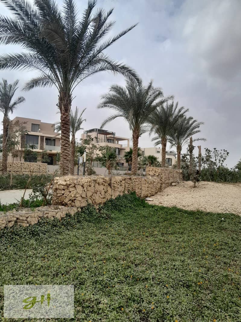 8 f00610ac-d1f5-4d7e-aab9-beb6adeb33c3. jpg