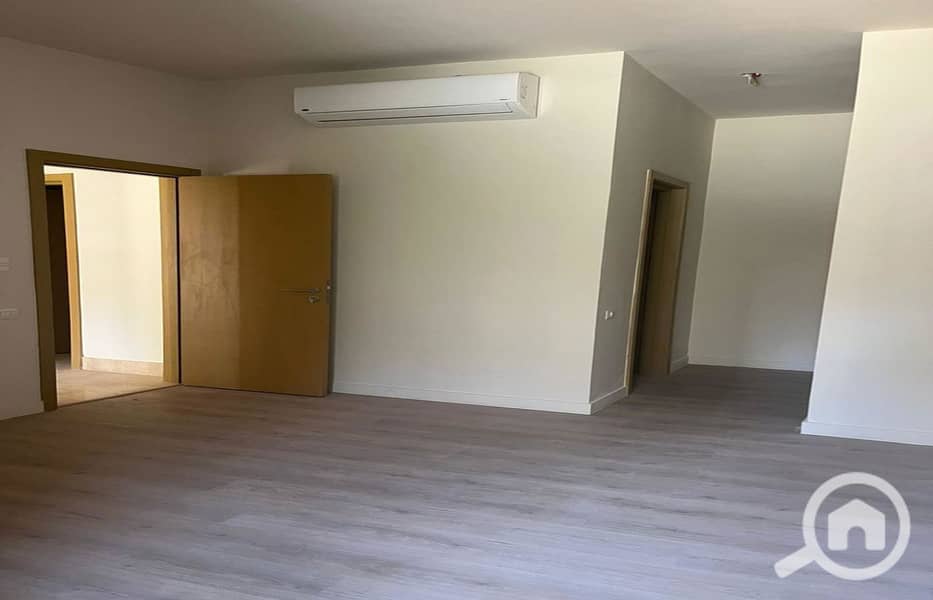 3 WhatsApp Image 2024-09-26 at 10.44. 48_44fe421d_1400x900. jpg