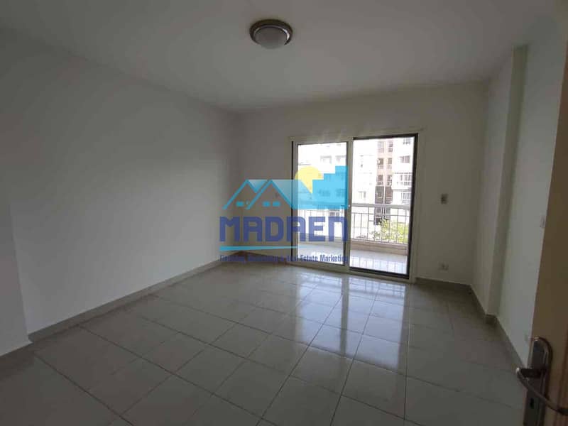 9 318b55b0-3efd-4ce7-81fe-85ee9048b7b0. jpg