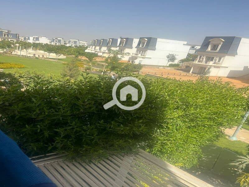 10 WhatsApp Image 2024-12-02 at 9.49. 45 PM. jpeg