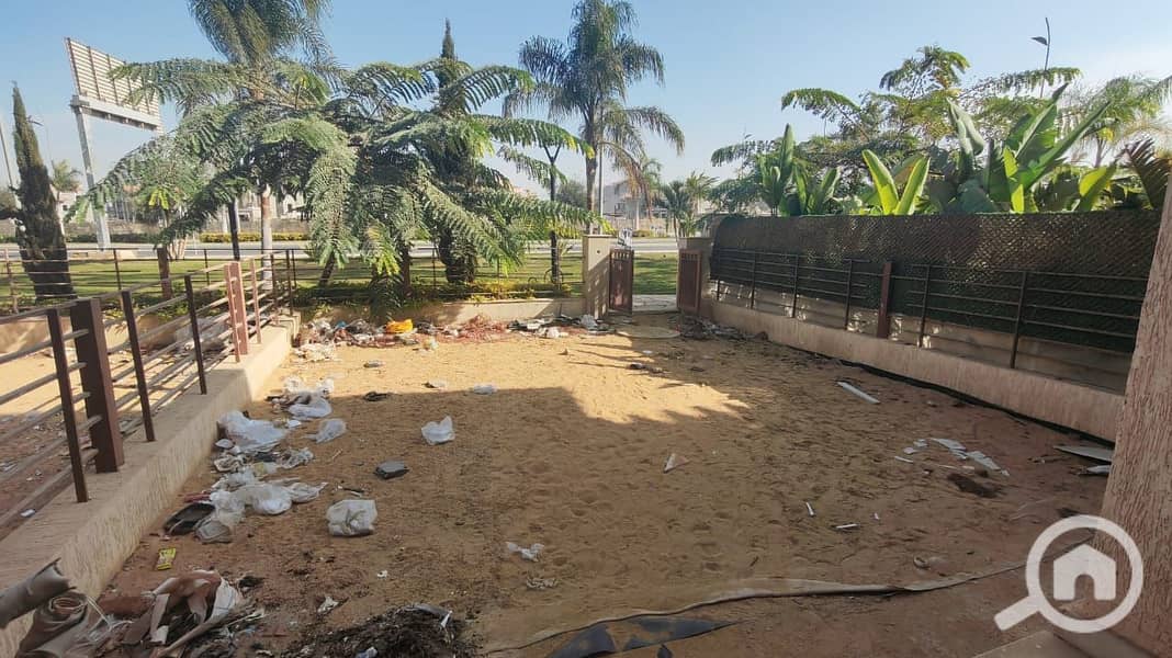 7 e4bff693-0d6d-4419-afff-5f5ecb0c4708. jpg