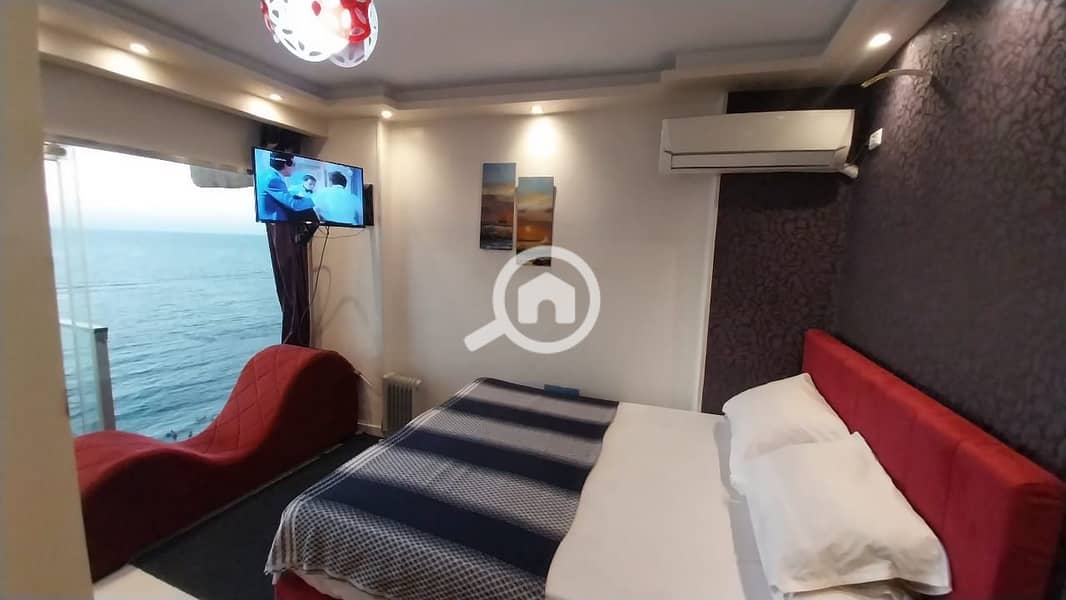 33 WhatsApp Image 2025-06-08 at 11.05. 42 (1). jpeg