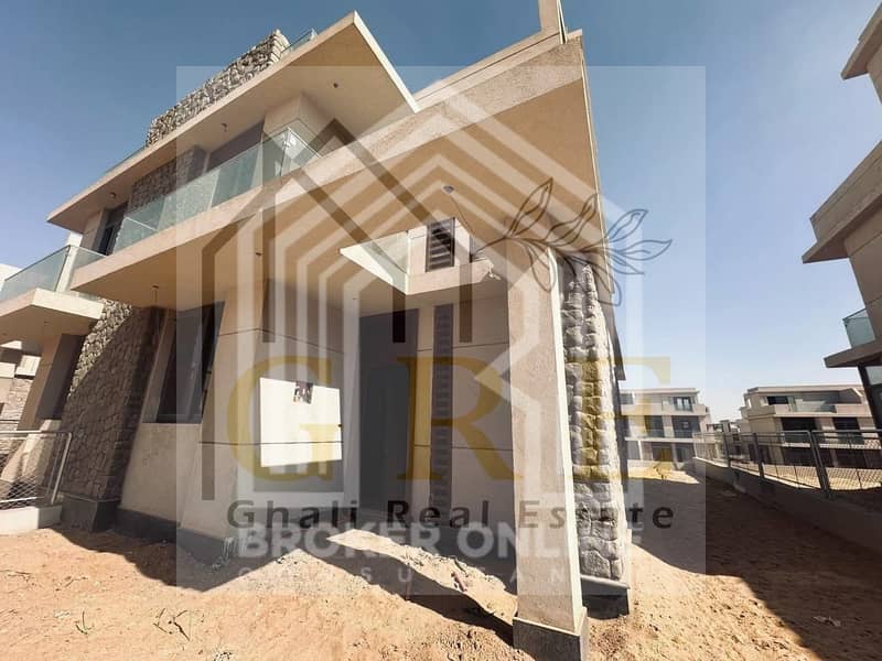 6 b9fbc312-d7fa-4d57-82d1-b638c1fb4268. jpg