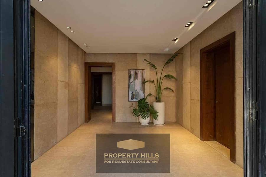 13 ffa109b4-0179-4bcd-94f6-441d389ab0ff. jpg