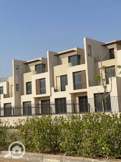 تاون هاوس 4 غرف نوم للبيع في هليوبوليس الجديدة، القاهرة - IMG-20240626-WA0090. jpg