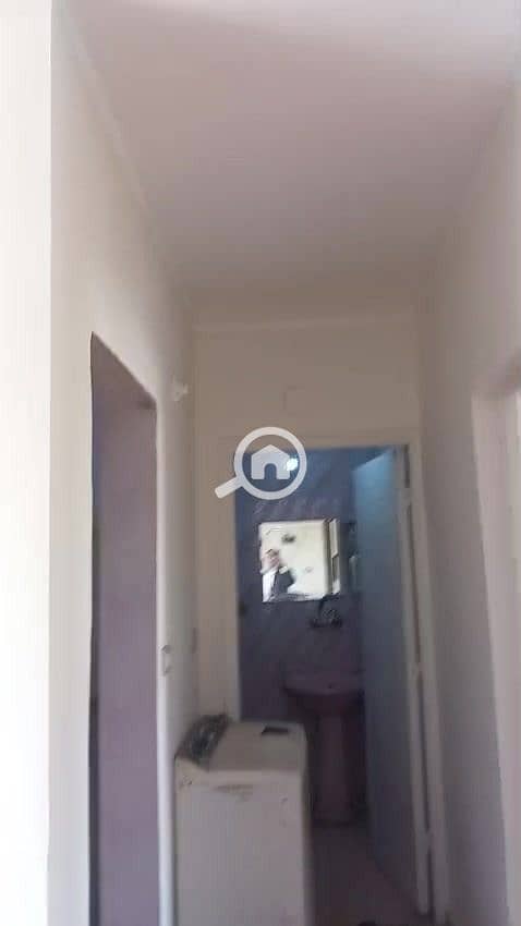 25 6814aba4-4ed4-4a06-98b2-4ca25d5dfc66. jpg