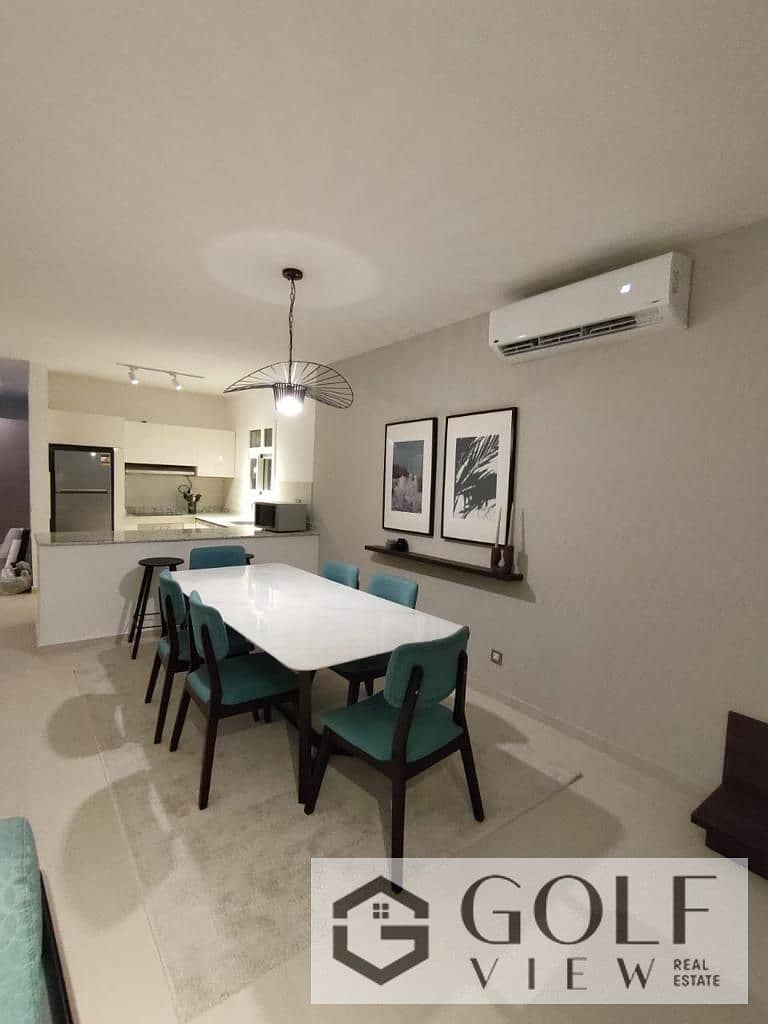 12 824f2631-4092-4dbe-a9d7-eb28df4d42d2. jpg