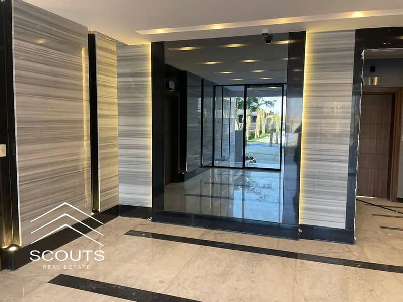 15 4373b13b-9115-41e4-861a-da7341a41cff. jpg