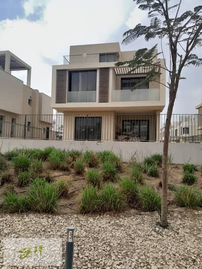 3 Bedroom Villa for Sale in New Heliopolis, Cairo - d1f319f9-33fc-4185-9b1f-8050e4480313. jpg