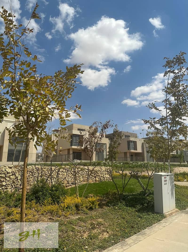 16 08ddec93-14b2-4113-882f-a8d1af9d5b99 (1). jpg