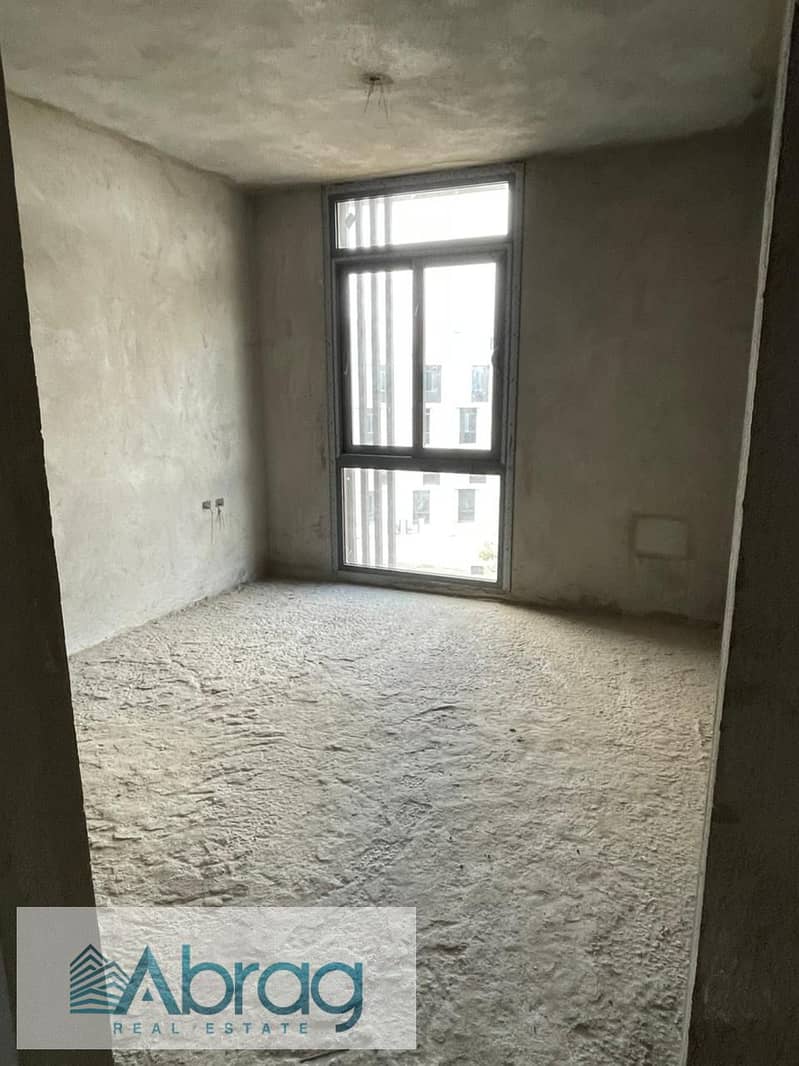 4 WhatsApp Image 2026-01-21 at 3.11. 22 PM (1). jpeg