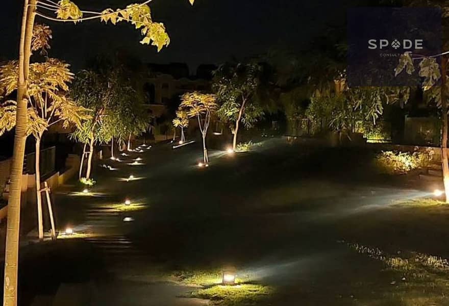 10 c45db148-4e36-46a5-8a03-294e8777bcd7. jpg