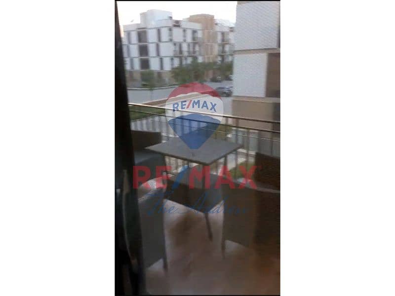 2 f94a8c95-e2df-49bc-9bfb-16016cf05f47. jpg