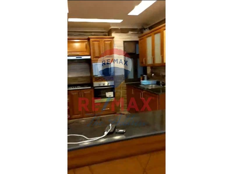 7 b9918fcf-7364-4c18-901d-c193408d5080. jpg