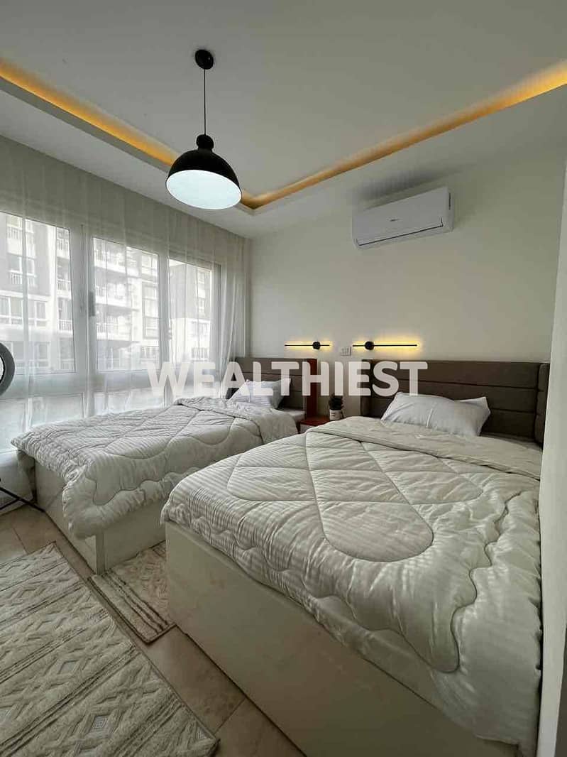 8 8eae3ada-5edc-43c6-b3ec-825de26c2885. jpg