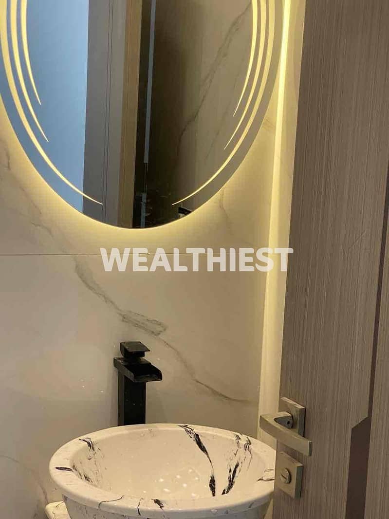 7 ff74928d-1987-4e5f-8830-b3ffc3b6d5d5. jpg