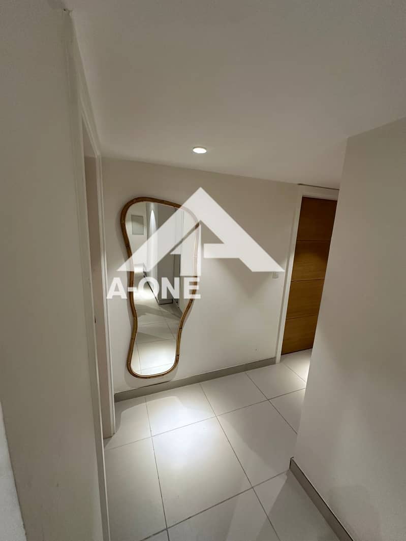 3 1ae3cb8f-3b3d-4da2-82d2-4d72b00a440a. jpg