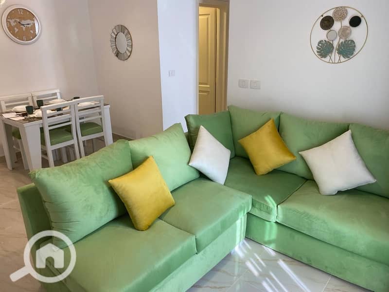 3 1fe6085f-fee9-4cb1-b785-4b6cdb72ec37. jpg