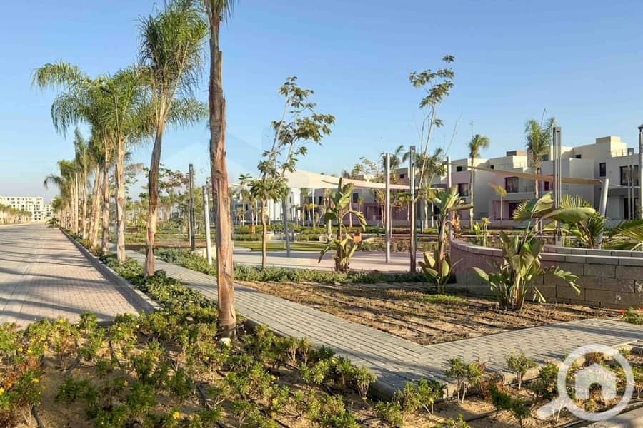 12 WhatsApp Image 2026-01-17 at 2.15. 27 PM (1). jpg