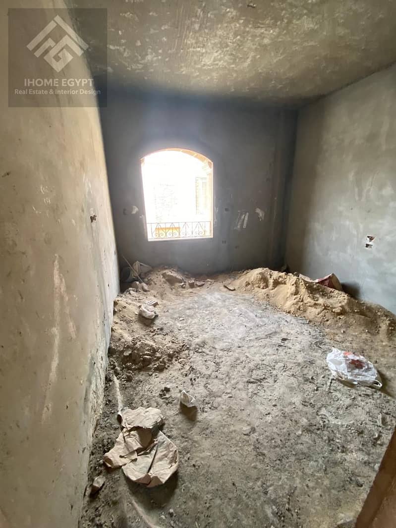 9 d56b758f-0b22-4ca1-a254-13e2be967c86. jpg