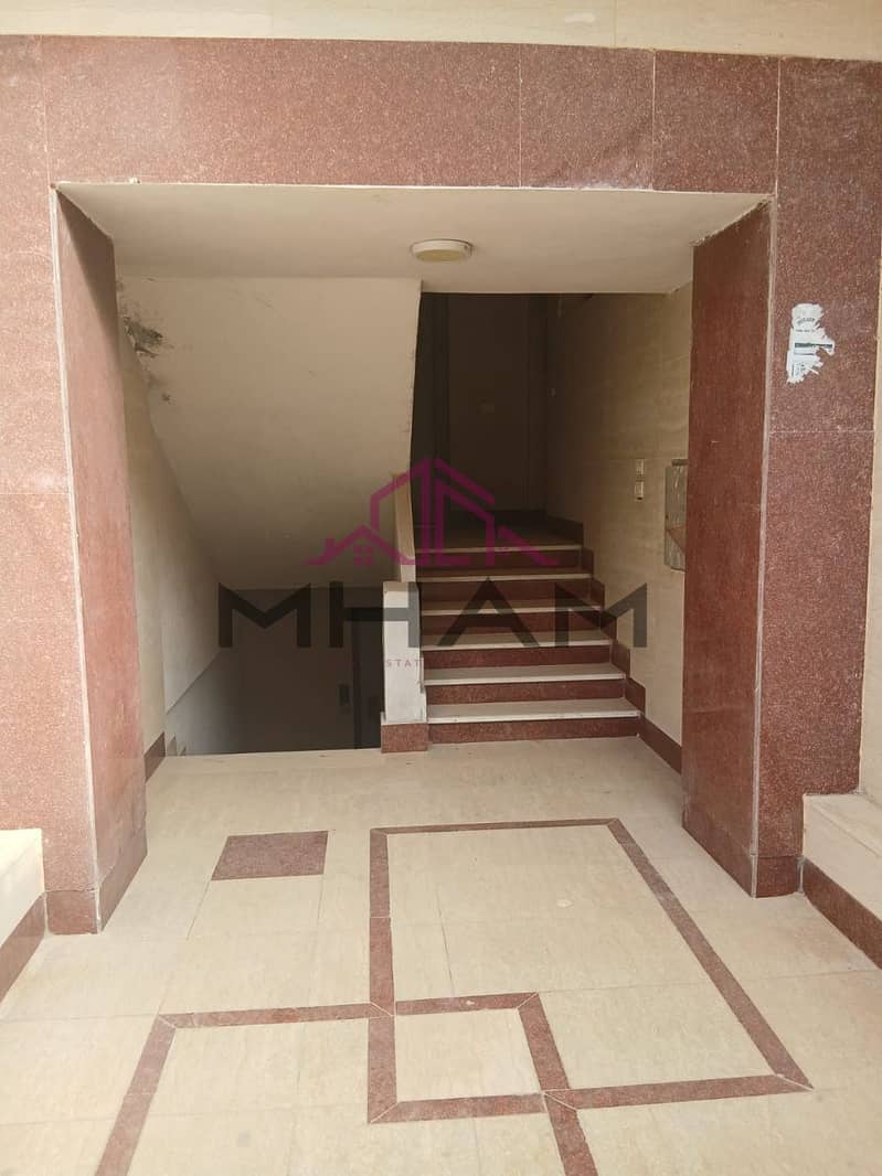 3 photo_6014569676614077521_y. jpg