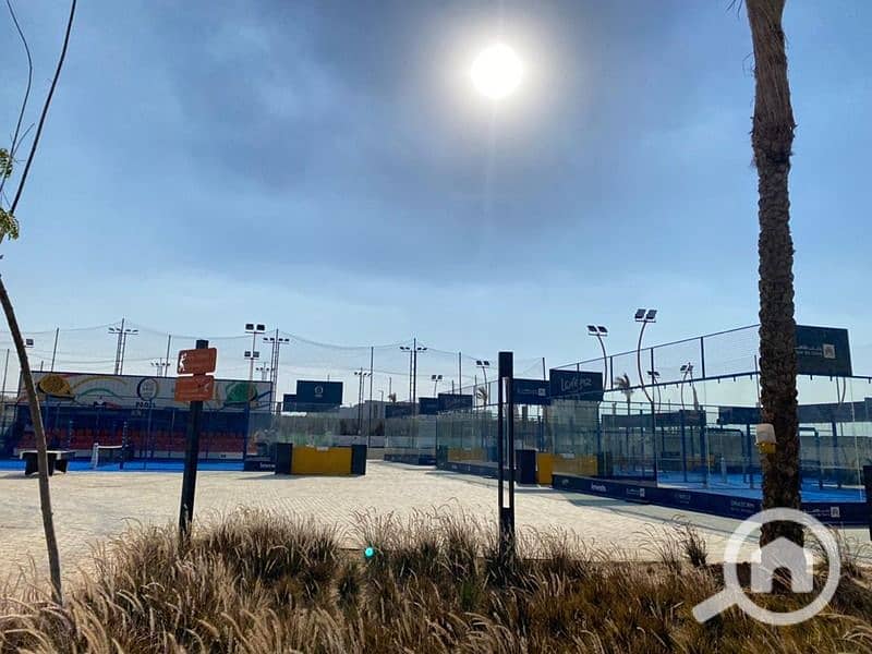 4 WhatsApp Image 2022-10-10 at 6.19. 36 PM. jpg