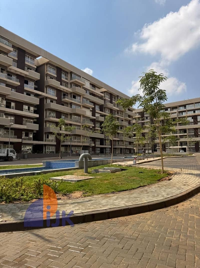 3 906f18fc-c1cc-4173-9245-05b27f260315. jpeg