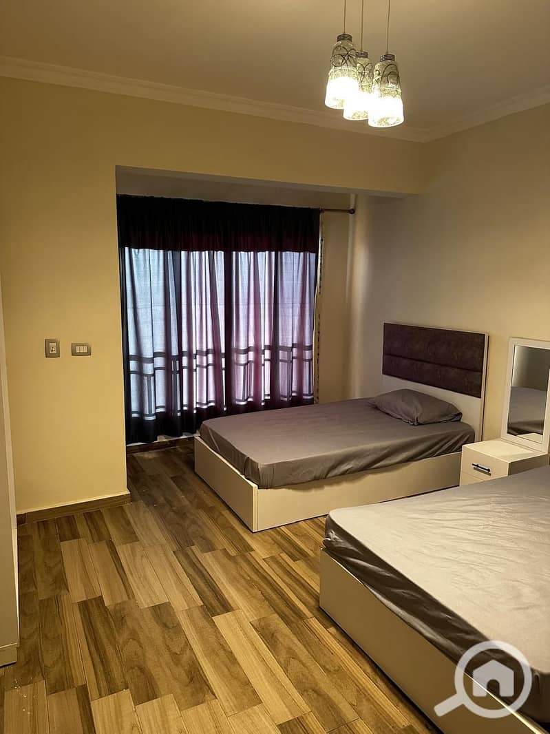 13 835ea9e8-33e4-40b4-b6db-9f37c4df39be. jpeg