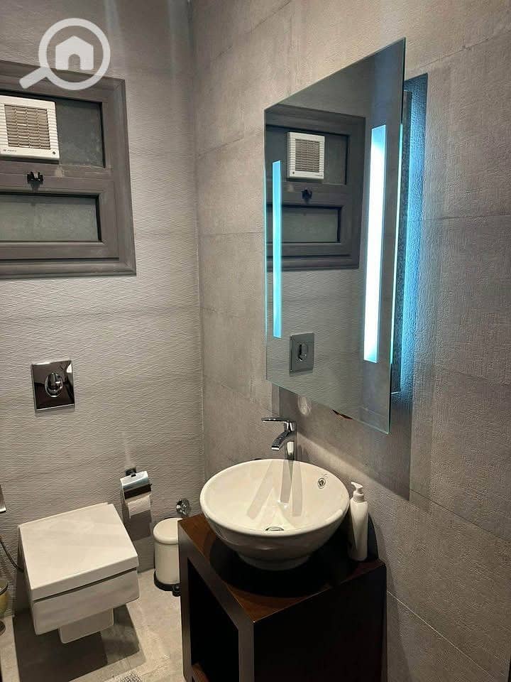 7 616352418_1804737713562492_3458944473872358083_n. jpg