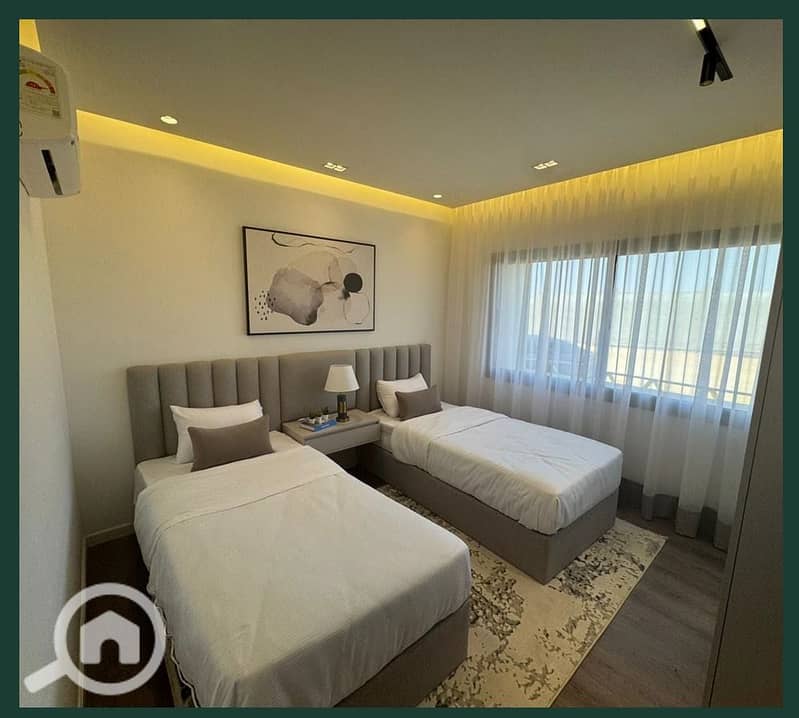 7 WhatsApp Image 2025-10-20 at 18.02. 47_bb988b3d. jpg