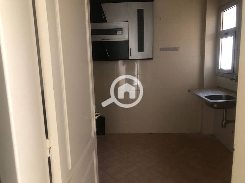 6 13c02472-c0a1-45b8-9935-8b86a69160e3. jpg