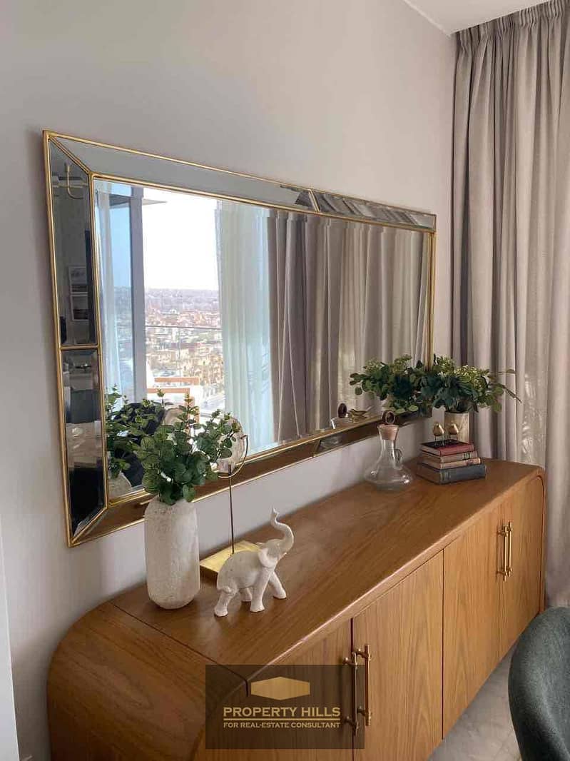 7 3bfd8d5e-5cc4-470a-8fc9-d46a6cde5637. jpg