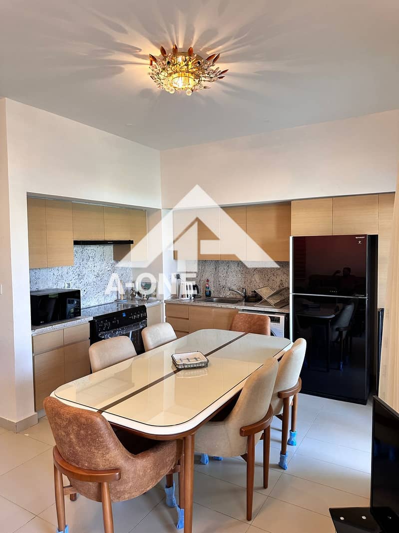 7 c4959e45-a53b-4434-8ee3-7a36b7e8f2ea. jpg