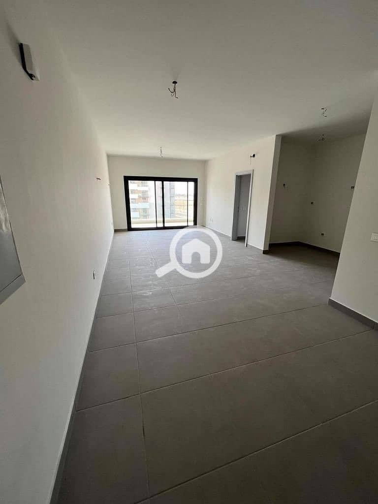 6 6c7ac1df-3f7e-49da-88ca-fdc92a55b240. jpeg