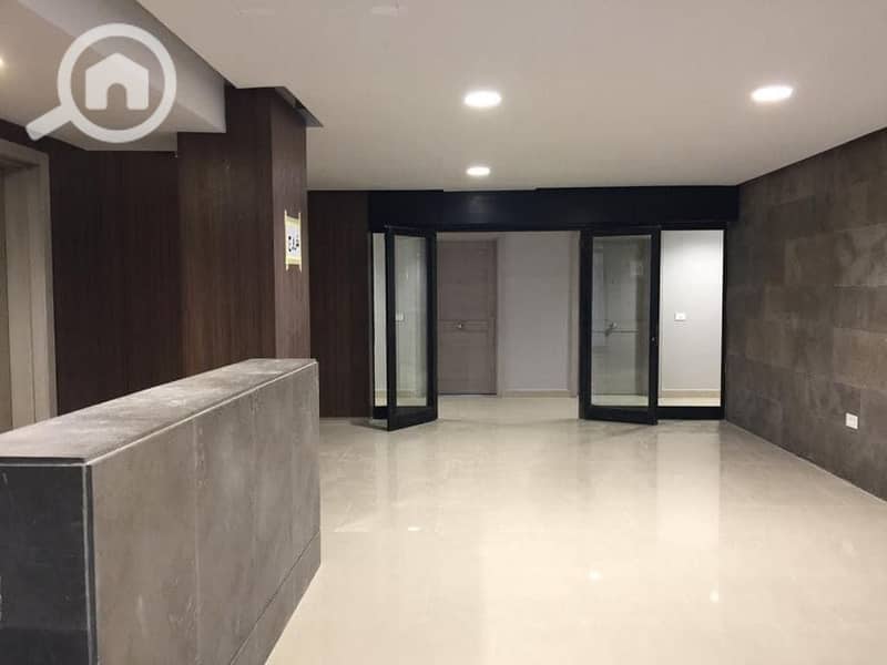 16 ce0ccc15-9fa5-4283-903b-125bee045927. jpeg