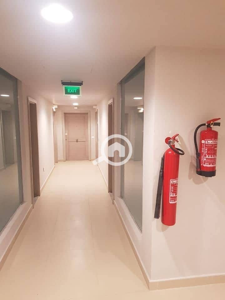 17 8c1d7326-3671-4322-92d8-980c4648236f. jpeg