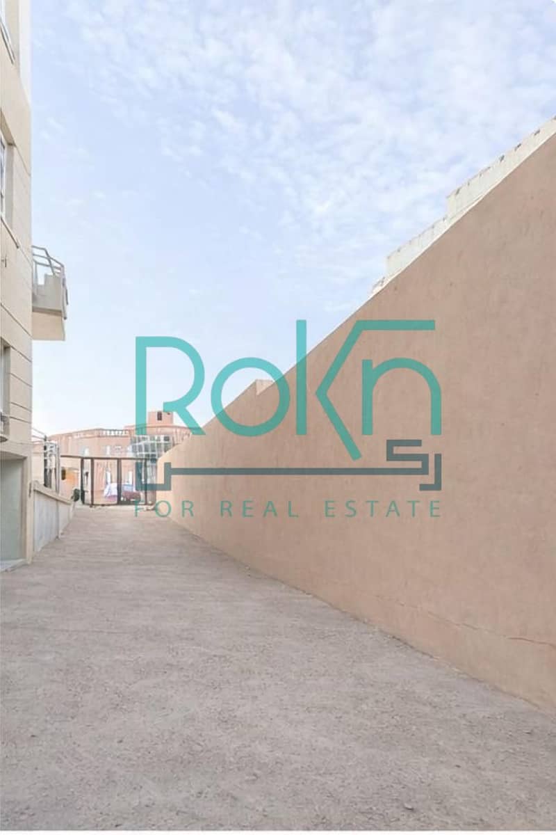 2 1f88fe71-3bef-483d-be34-6613ad3b0162. jpg