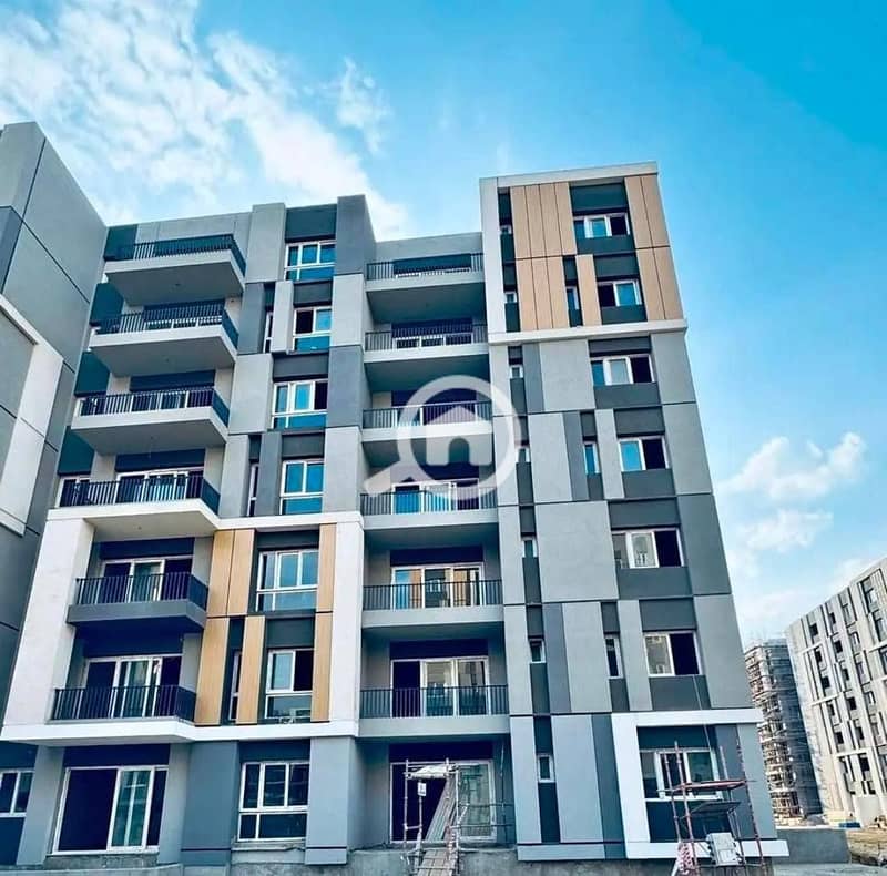 6 519408052_24983169294617152_2593150194080208236_n. jpg