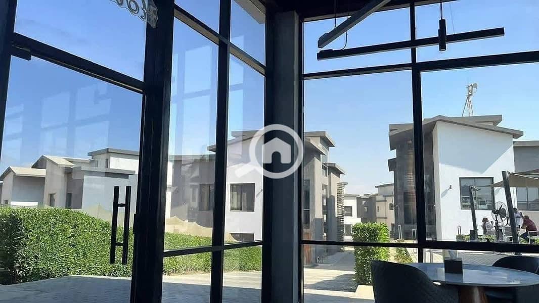 25 601387570_122140697000415774_3609784551196200021_n. jpg