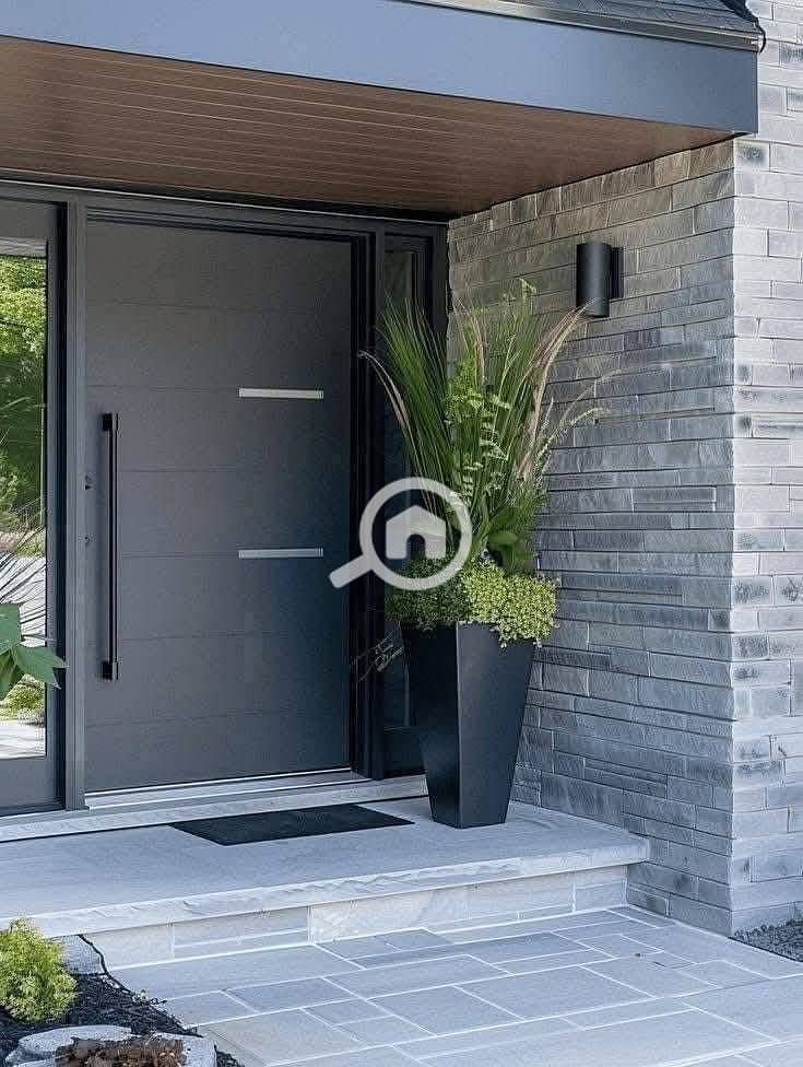 30 612318786_122111155551139644_4358590000954200339_n. jpg