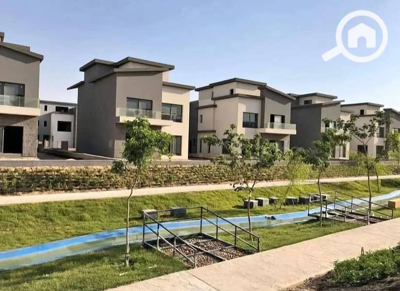 31 613000594_122111155461139644_8277635019574195647_n. jpg