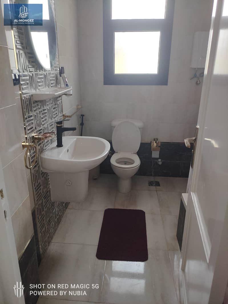 9 2b671121-3cd0-4a2f-8e5c-0911d2ff14bd. jpg