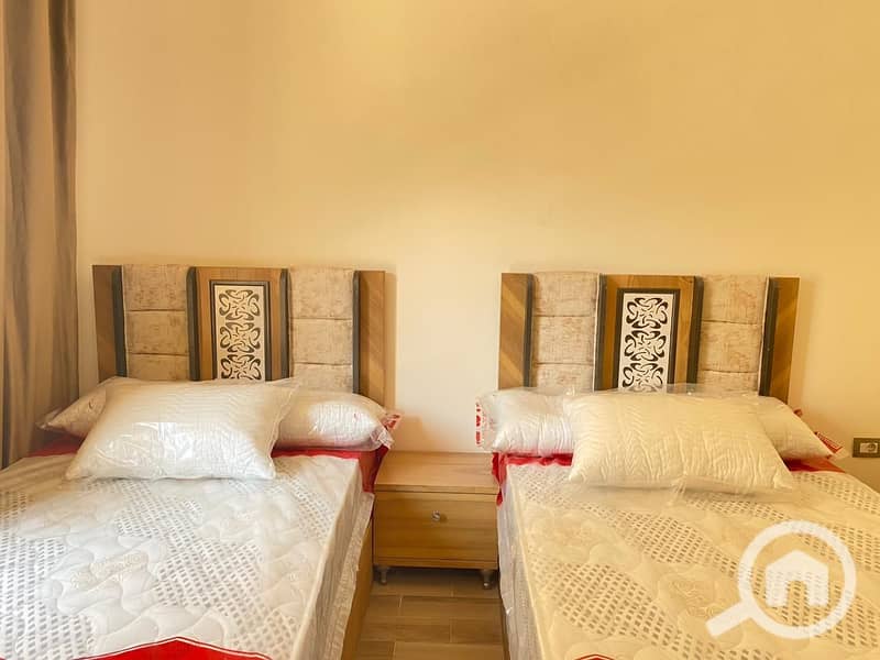 8 080ec875-718e-4222-b889-d297daa86f9e. jpeg