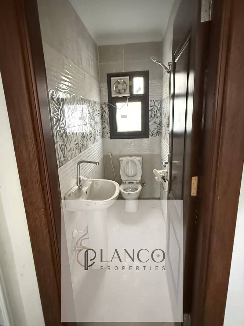 10 WhatsApp Image 2025-12-27 at 9.40. 51 PM. jpeg