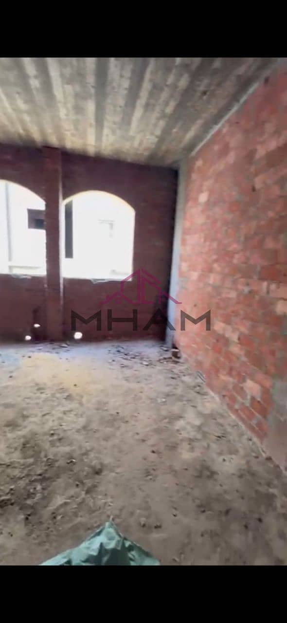 3 photo_6014569676614077553_y. jpg