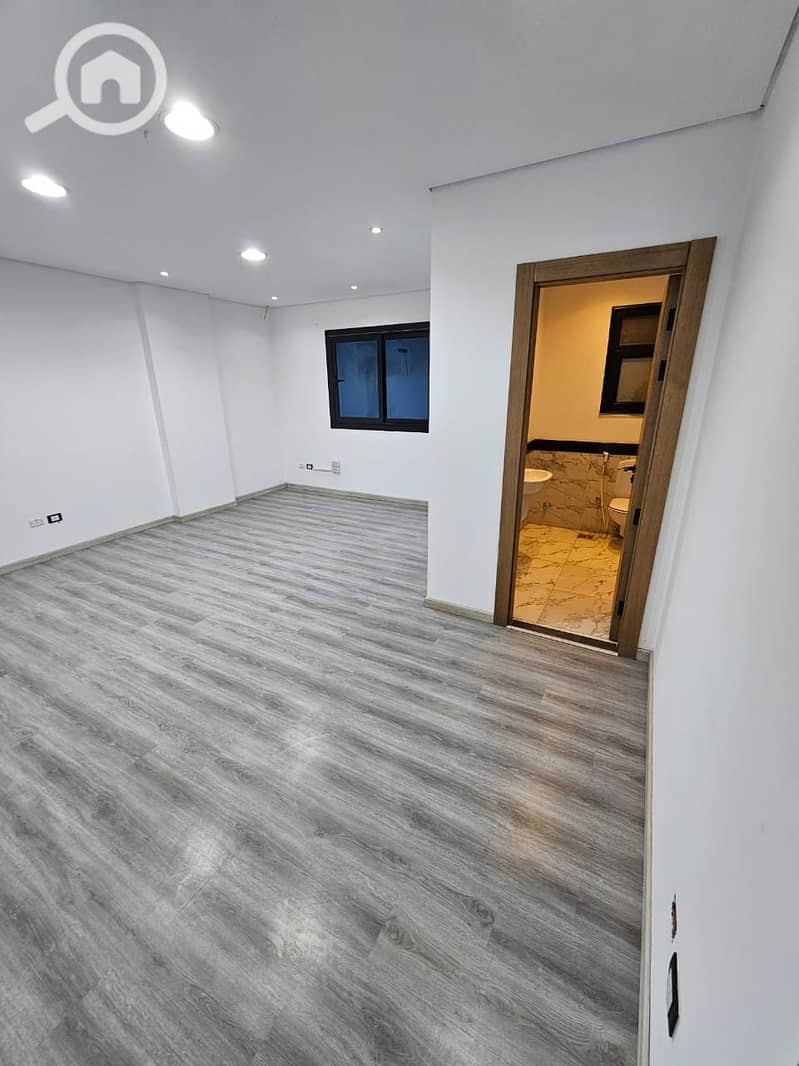 7 WhatsApp Image 2026-01-19 at 11.15. 21 PM (1). jpeg