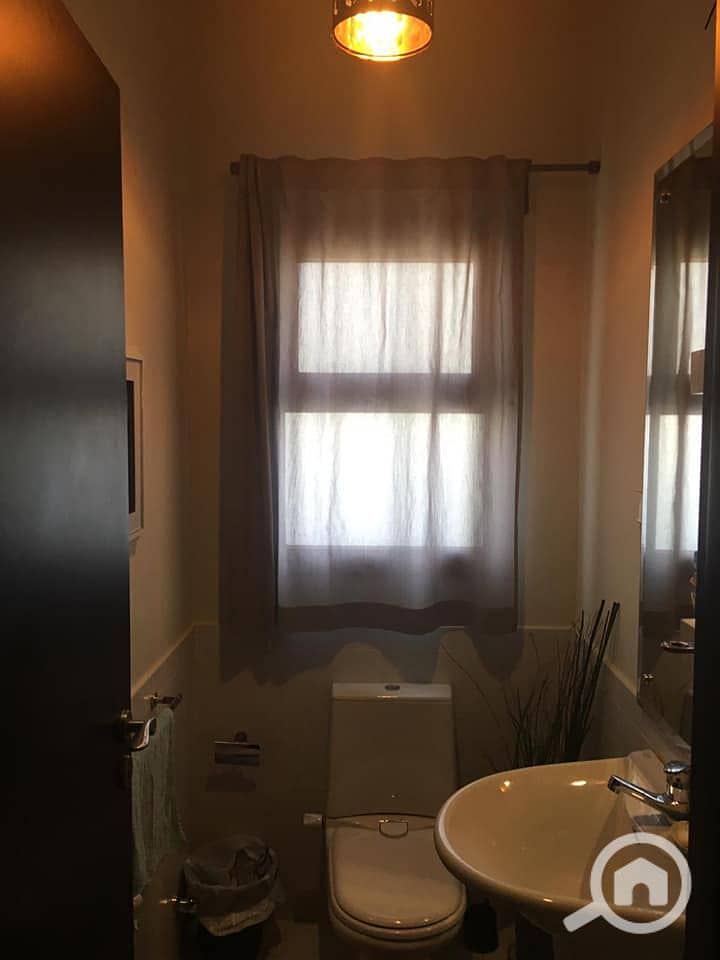 5 72375553_642980276229169_769468675550871552_n. jpg