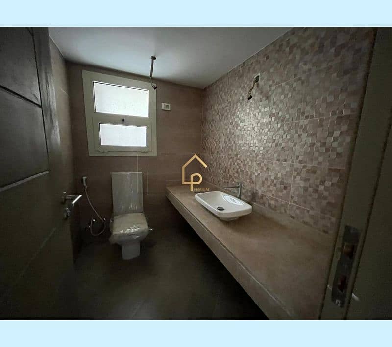 7 WhatsApp Image 2026-01-17 at 4.30. 59 PM. jpg